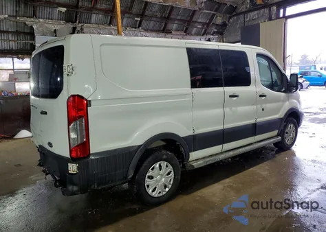 2017 Ford Transit T-250 z USA, uszkodzony, nr VIN 1FTYR1ZM7HKA74665